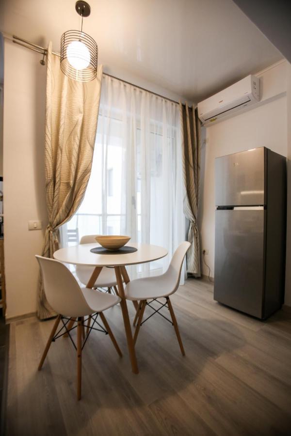 Premium Studios Mamaia Nord - Marea La 50M Navodari Exterior photo