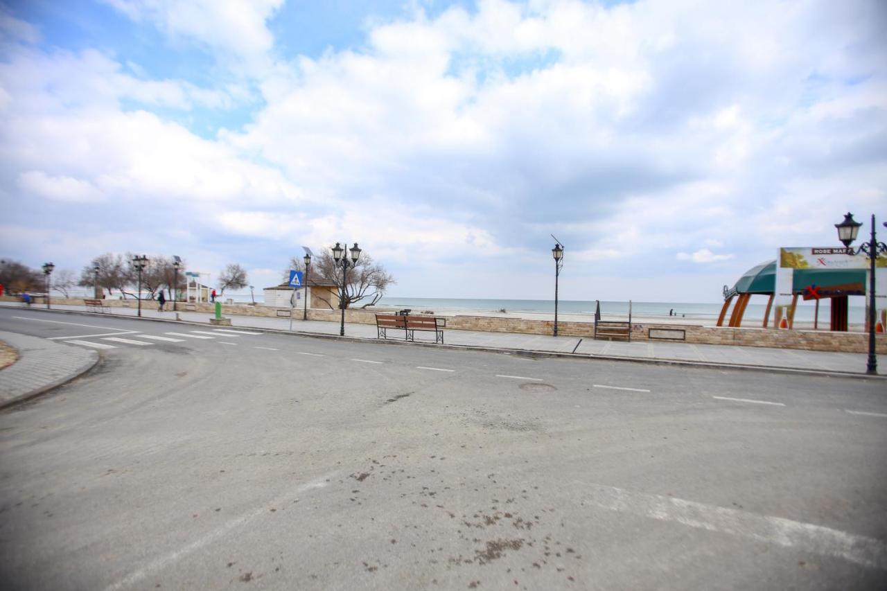 Premium Studios Mamaia Nord - Marea La 50M Navodari Exterior photo